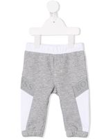 BOSS Kidswear pantalon de jogging à bande logo - Gris