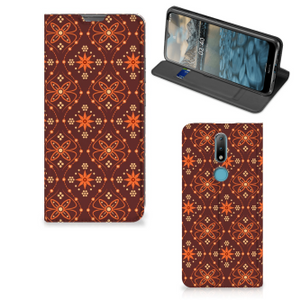 Nokia 2.4 Hoesje met Magneet Batik Brown