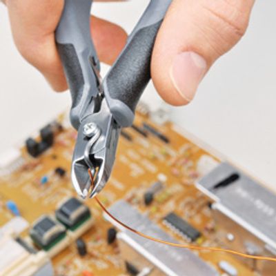 Knipex KNIPEX 77 52 115 ESD ESD Zijkniptang Met facet 115 mm