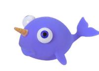 Free and Easy knijpfiguur narwal 13 cm blauw