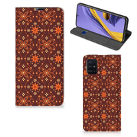 Samsung Galaxy A51 Hoesje met Magneet Batik Brown