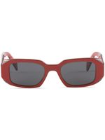 Prada Eyewear lunettes de soleil Symbole à monture rectangulaire - Rouge