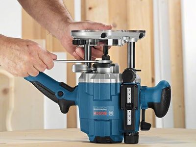 Bosch Blauw Bosch Professional 0601626001 Bovenfrees GOF 1250 CE Prof in L-Boxx