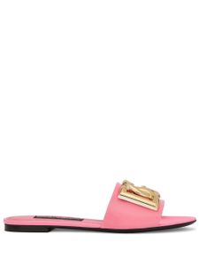 Dolce & Gabbana sandales en cuir verni à logo DG - Rose