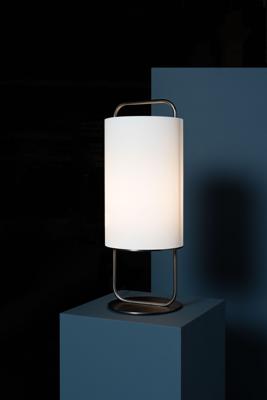 Parachilna - Alistair M Tafellamp Grafiet