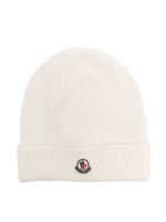 Moncler Enfant bonnet en maille à patch logo - Blanc