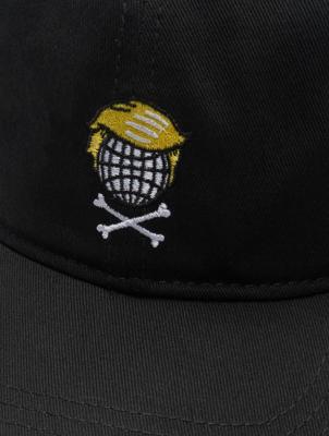 Cayler & Sons / snapback cap WL We're Fucked Curved in zwart Cayler & Sons / snapback cap WL We're Fucked Curved in zwart