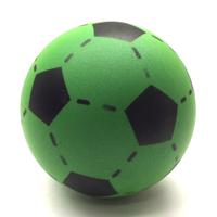 Softbal foam - voetbal print - groen - zacht - 20 cm - speelgoed ballen