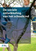 De sociale ontwikkeling van het schoolkind (Paperback)