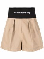 Alexander Wang short plissé à taille à logo - Marron