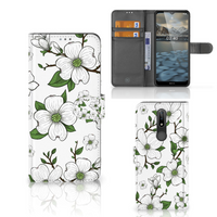 Nokia 2.4 Hoesje Dogwood Flowers