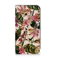 iPhone 15 Pro Smart Cover Flowers - thumbnail