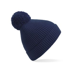 Gebreide warme wintermuts in het donkerblauw met pompom   -