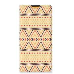 Samsung Galaxy M52 Hoesje met Magneet Aztec Yellow