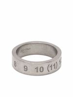 Maison Margiela bague à motif numéro gravé - Argent