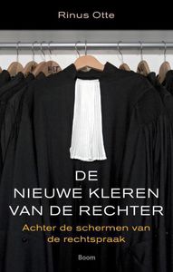 Nieuwe kleren van de rechter