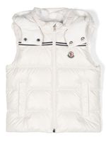 Moncler Enfant gilet matelassé à patch logo - Blanc - thumbnail