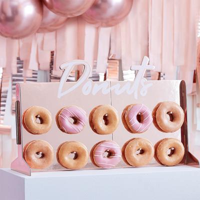 Donut wall Pink & Rose Gold Ginger Ray Donut wall Pink & Rose Gold Ginger Ray