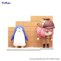 Spy X Family Hold Figure PVC Statue Anya & Penguin 10 Cm - thumbnail