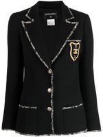 CHANEL Pre-Owned veste boutonnée à patch logo (2005) - Noir