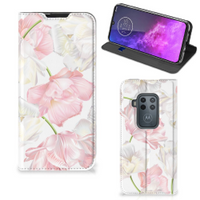 Motorola One Zoom Smart Cover Lovely Flowers