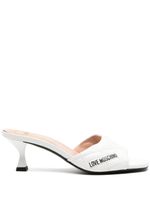 Love Moschino mules matelassées à logo 65 mm - Blanc