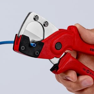 Knipex 90 10 185 Knipex 90 10 185 pijpsnijder voor meerlaagse en pneumatische slangen van harde, glasvezelversterkte kunststof 185 mm