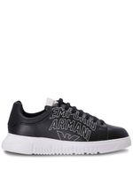 Emporio Armani baskets à logo imprimé - Noir