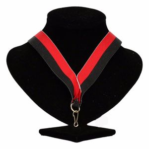 Medaille lint zwart/rood   -