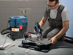 Bosch Professional Bosch Power Tools 06019C3200 Nat- en droogzuiger 1380 W 35 l Automatische filterreiniging, Stofklasse L gecertificeerd