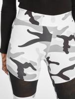 Urban Classics / Legging Camo Tech Mesh in camouflage
