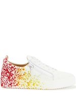 Giuseppe Zanotti baskets à effet taches de peinture - Blanc - thumbnail