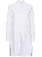 Thom Browne robe-chemise rayée à design plissé - Gris