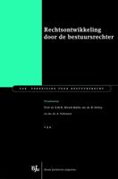 Rechtsontwikkeling door de bestuursrechter - Albertjan Tollenaar - eBook (9789462743021)