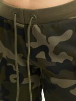 Urban Classics / joggingbroek Ladies Cargo in camouflage