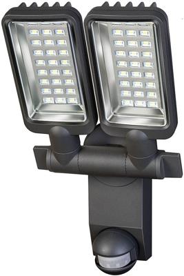 Brennenstuhl SV5405PIR LED-spot Buitenverlichting 54x0,5W 2160Lm met Infrarood Bewegingsmelder - 1179650 Brennenstuhl SV5405PIR LED-spot Buitenverlichting 54x0,5W 2160Lm met Infrarood Bewegingsmelder - 1179650