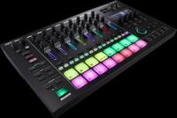 Roland MC-707 DJ-controller Zwart