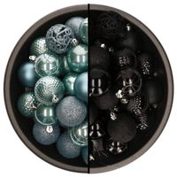 74x stuks kunststof kerstballen mix zwart en ijsblauw 6 cm - thumbnail