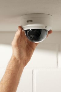 ABUS TVIP42510 bewakingscamera Dome IP-beveiligingscamera Binnen & buiten 1920 x 1080 Pixels Plafond/muur