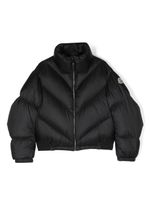 Moncler Enfant veste matelassée à patch logo - Noir