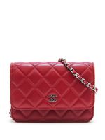 CHANEL Pre-Owned portefeuille matelassé à bride en chaîne (années 2020) - Rouge