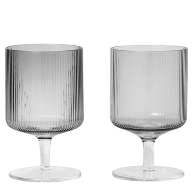 Ferm Living Ripple Wijnglas - set van 2 - Gerookt Grijs