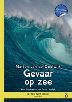 Gevaar op zee (dyslexie uitgave) - Marion van de Coolwijk - Paperback (9789463241182)