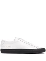 Common Projects baskets lacées à semelle contrastante - Blanc