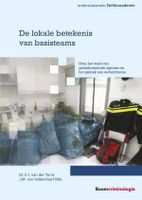 De lokale betekenis van basisteams - E.J. van der Torre, J.M. van Valkenhoef - ebook - thumbnail