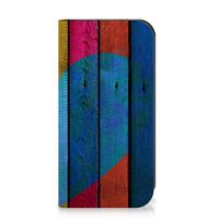 iPhone 15 Pro Book Wallet Case Wood Heart - Cadeau voor je Vriend - thumbnail