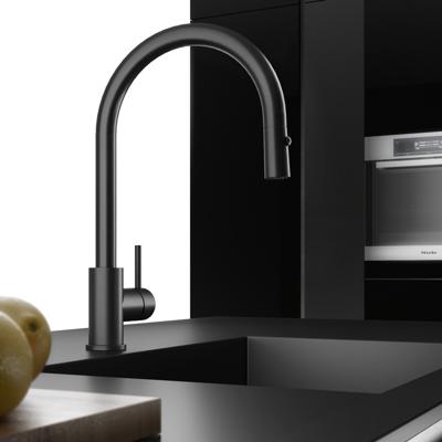 Hotbath Fellow keukenkraan met flexibele uittrekbare handdouche en draaibare uitloop zwart mat FKM14 Hotbath Fellow keukenkraan met flexibele uittrekbare handdouche en draaibare uitloop zwart mat FKM14