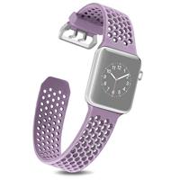 By Qubix - Bandje met gaatjes - Lichtpaars - Compatible met Apple Watch 44mm / 45mm / 46mm / 49mm - Compatible Apple watch bandjes