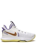 Nike baskets Lebron Witness V - Blanc - thumbnail