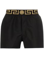 Versace short de bain à détail Greca - Noir